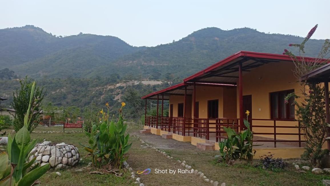 Nayar Valley Retreat Hotel Lansdowne Exterior photo